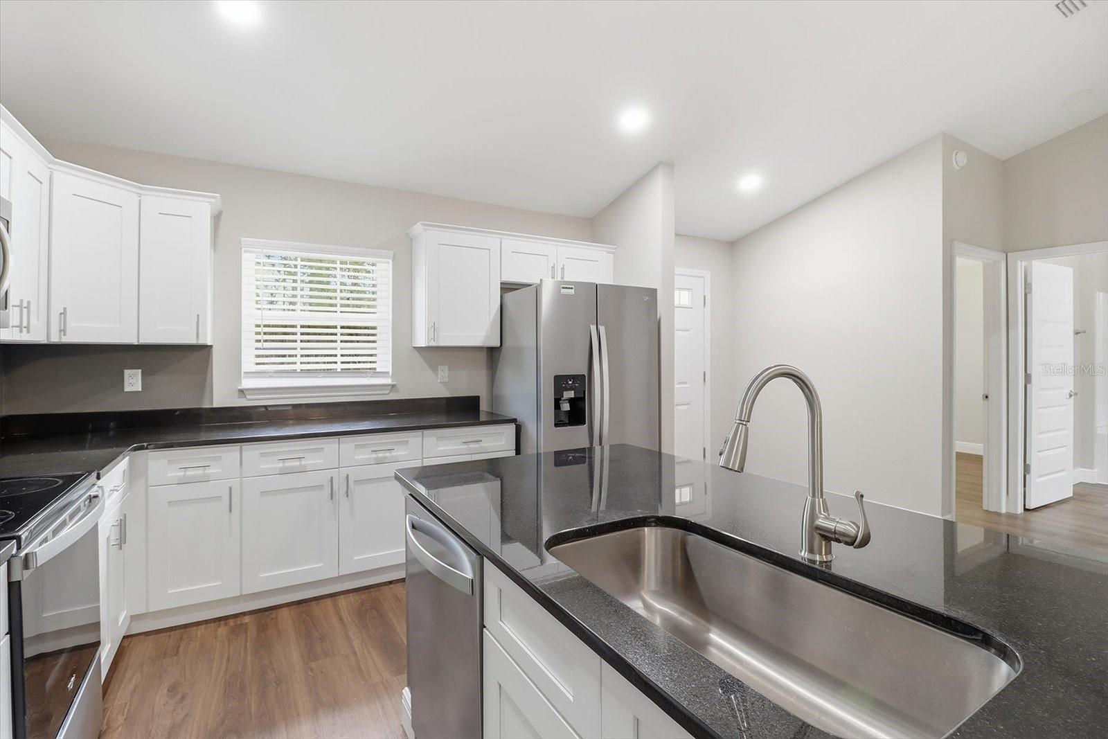 CITRUS SPGS UNIT 01 - Residential