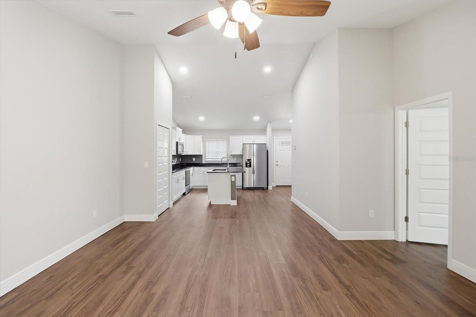 CITRUS SPGS UNIT 01 - Residential