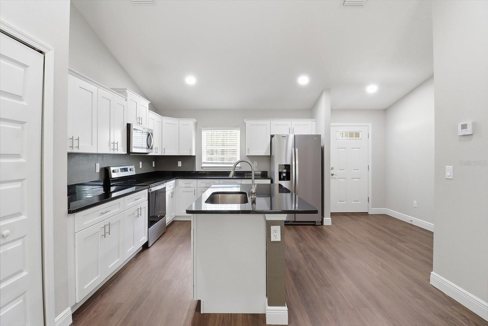 CITRUS SPGS UNIT 01 - Residential