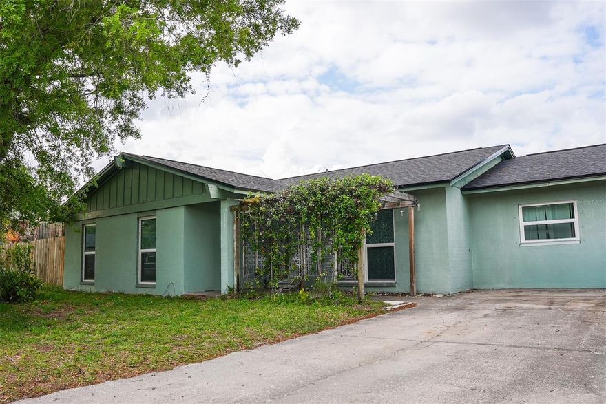 Welcome to this 4-bedroom, 2-bath pool home in a prime location! Just minutes from Citrus Park Town Center and close to the Veterans Expressway, this home offers both comfort and convenience. Enjoy a functional floor plan, ample living space, and a private pool perfect for relaxing or entertaining.
