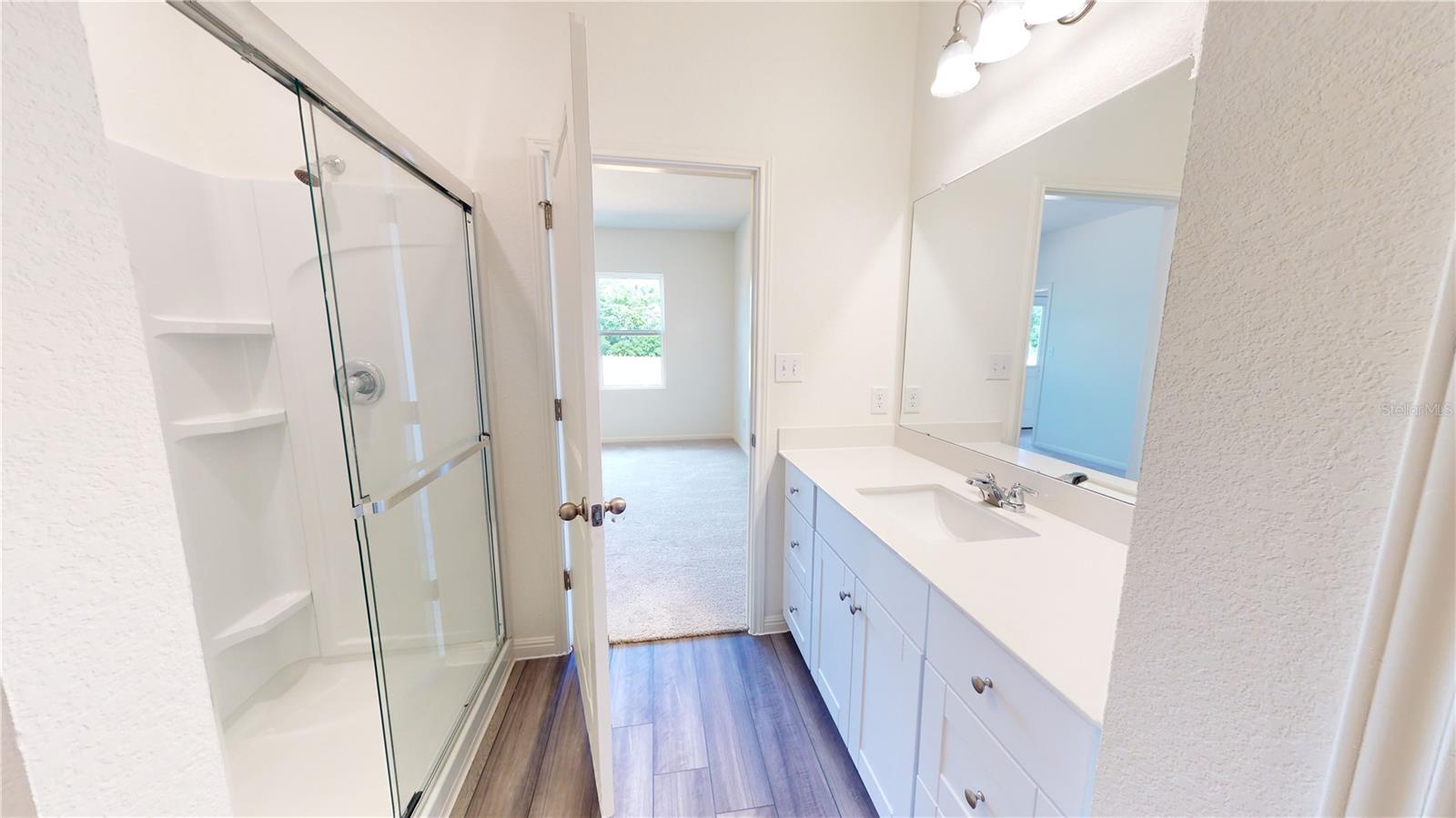 OAKFIELD LAKES - Residential