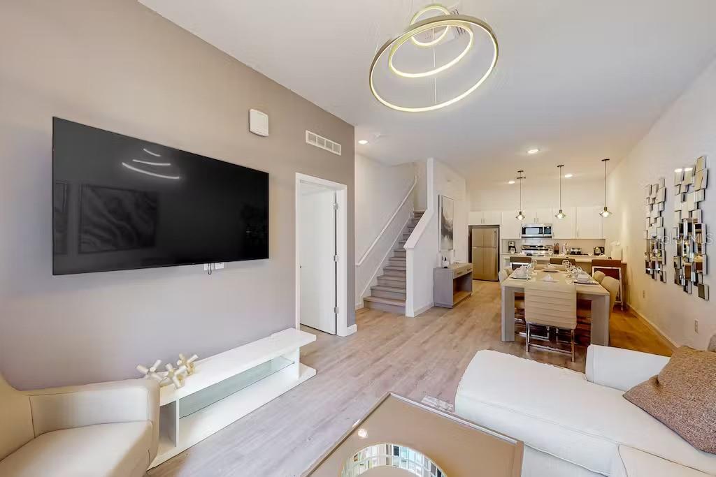 AZUR RESIDENCE - Residential