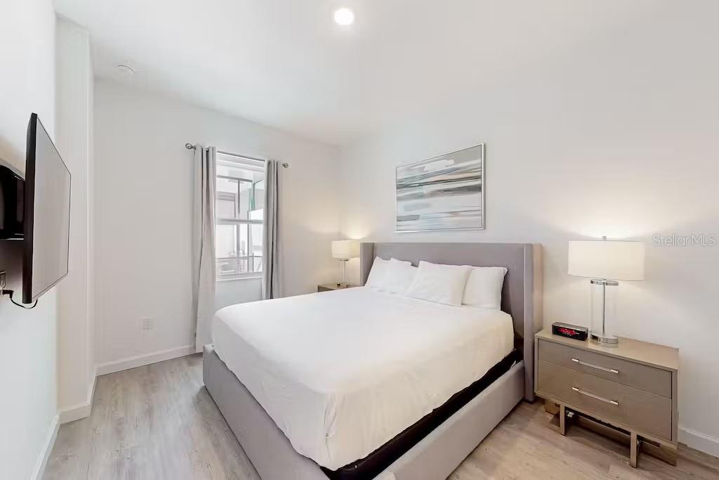 AZUR RESIDENCE - Residential