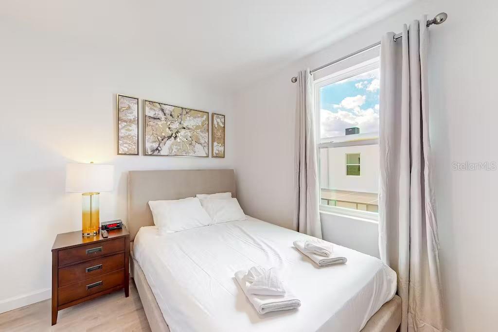 AZUR RESIDENCE - Residential