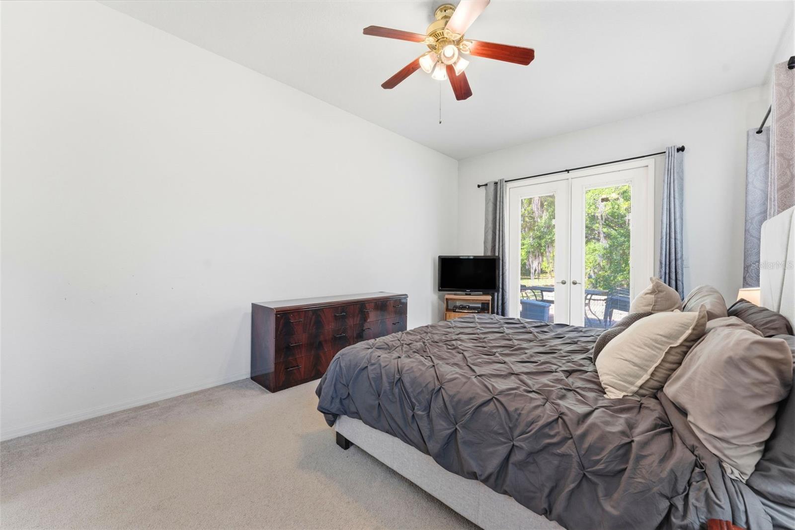 QUAIL HOLLOW ACREAGE - Residential