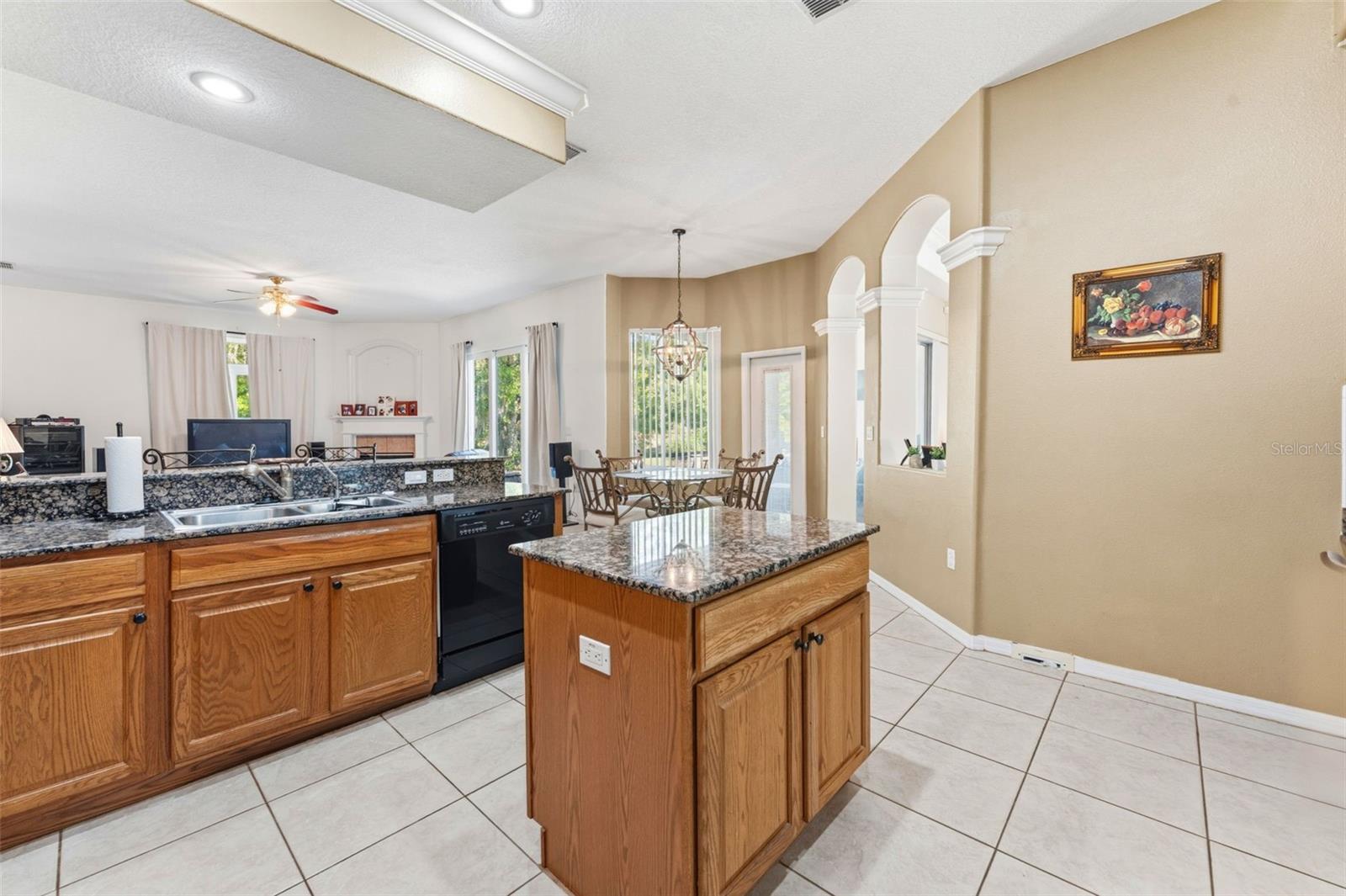 QUAIL HOLLOW ACREAGE - Residential