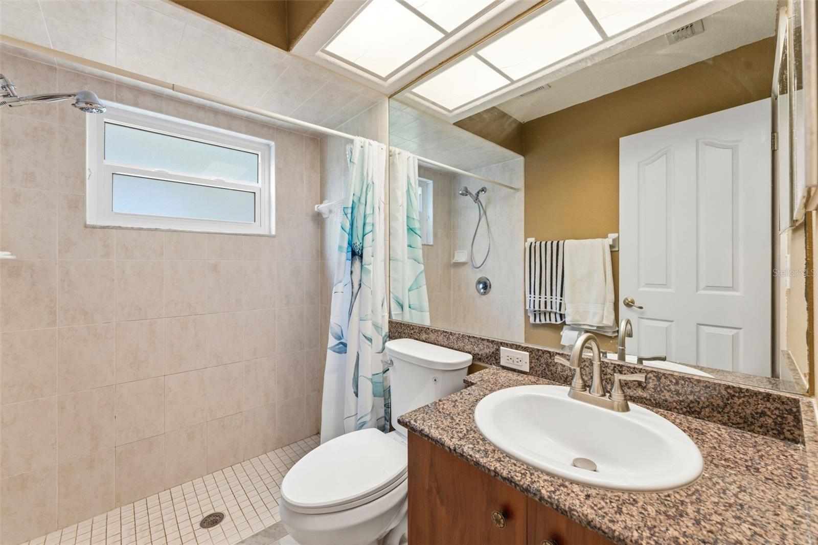 QUAIL HOLLOW ACREAGE - Residential