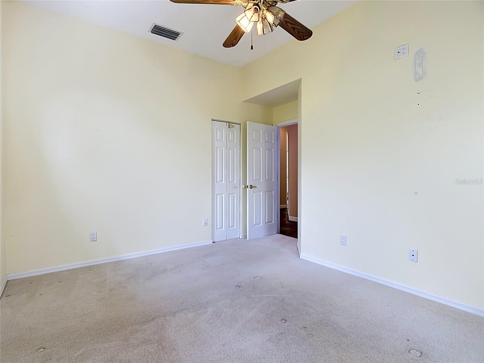 HUNTERS CREEK TR 200-215 PH 02 - Residential