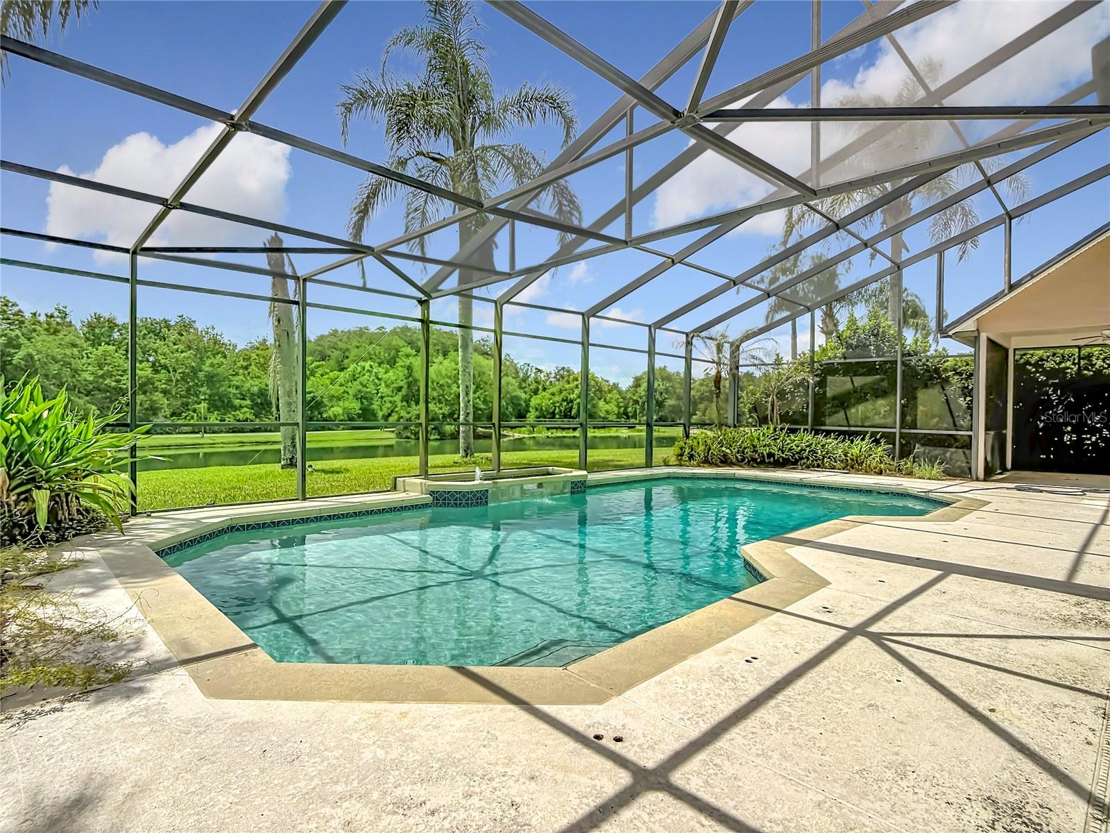 HUNTERS CREEK TR 200-215 PH 02 - Residential