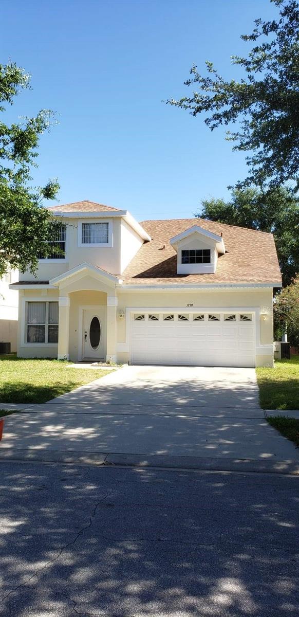 Welcome to the Villages of West Oaks! Cozy 2 story home available for rent:
- Spacious interior with ample living space
- 4 bedrooms
- 2 full bathrooms and 1half bath downstairs
- Well maintained lawn and exterior space with concrete driveway
- 2 car garage
- Close proximity to local amenities, parks, schools, shopping centers, public transportation, universal studios and downtown Orlando.
.
Schedule a viewing today and make this house your home!
