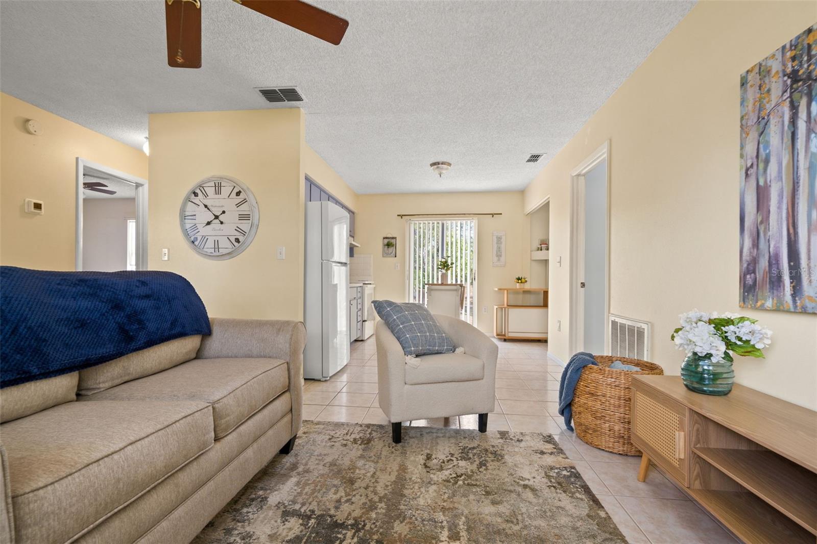 SPRING HILL - Residential