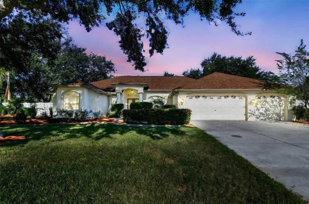 Photo of 1333 Alana Court, Lutz, FL 33549 (MLS # TB8422302)