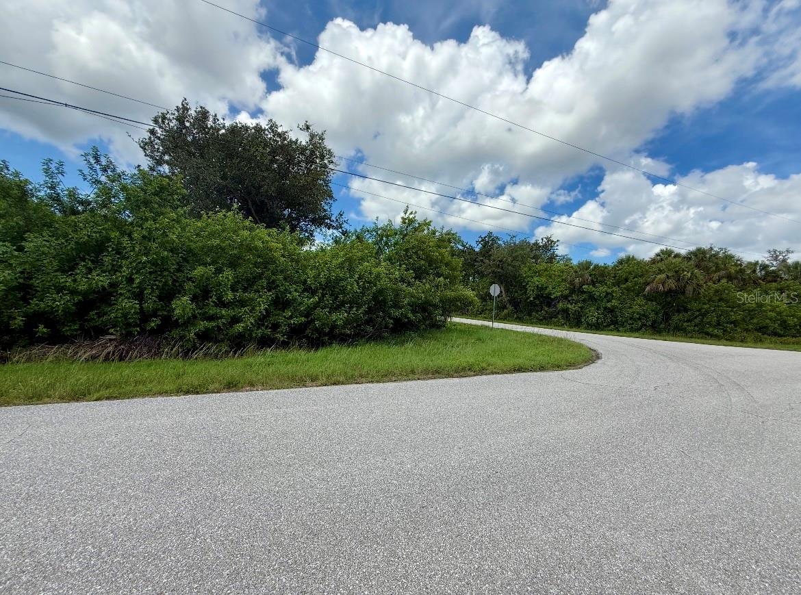 PORT CHARLOTTE SEC 69 - Land