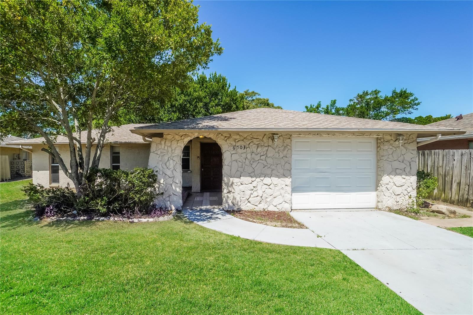 RIDGE CREST GARDENS ADD 03 - Residential Lease