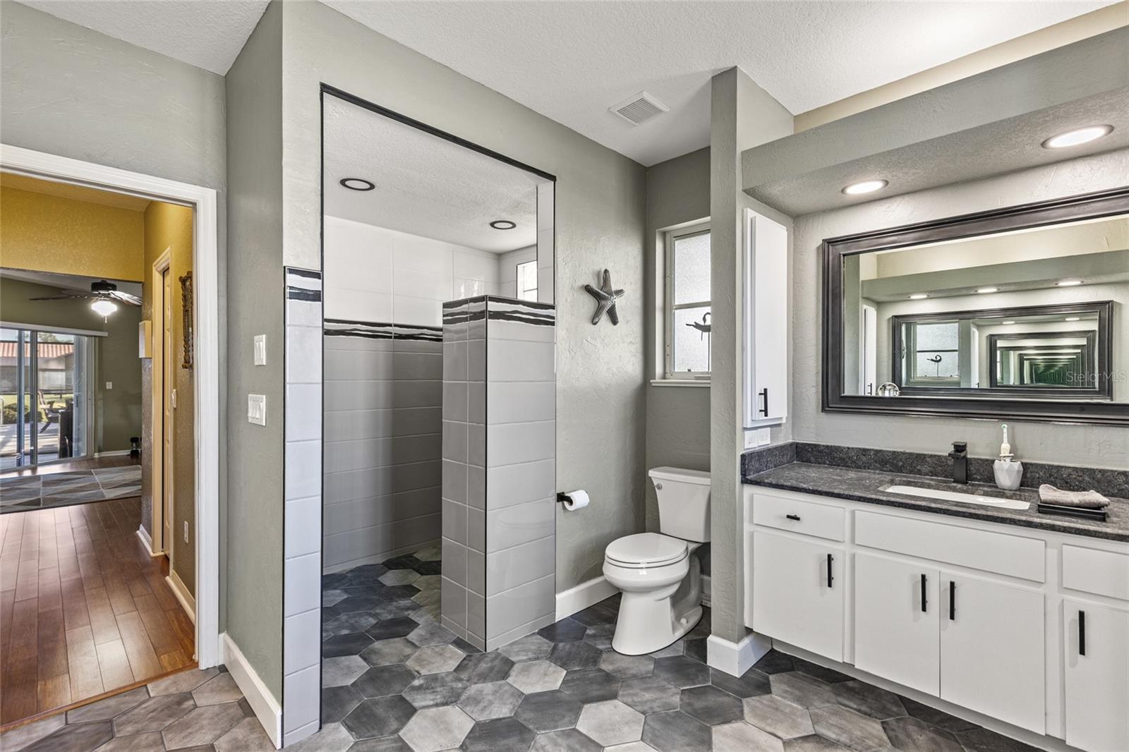 ROTONDA WEST BROADMOOR - Residential