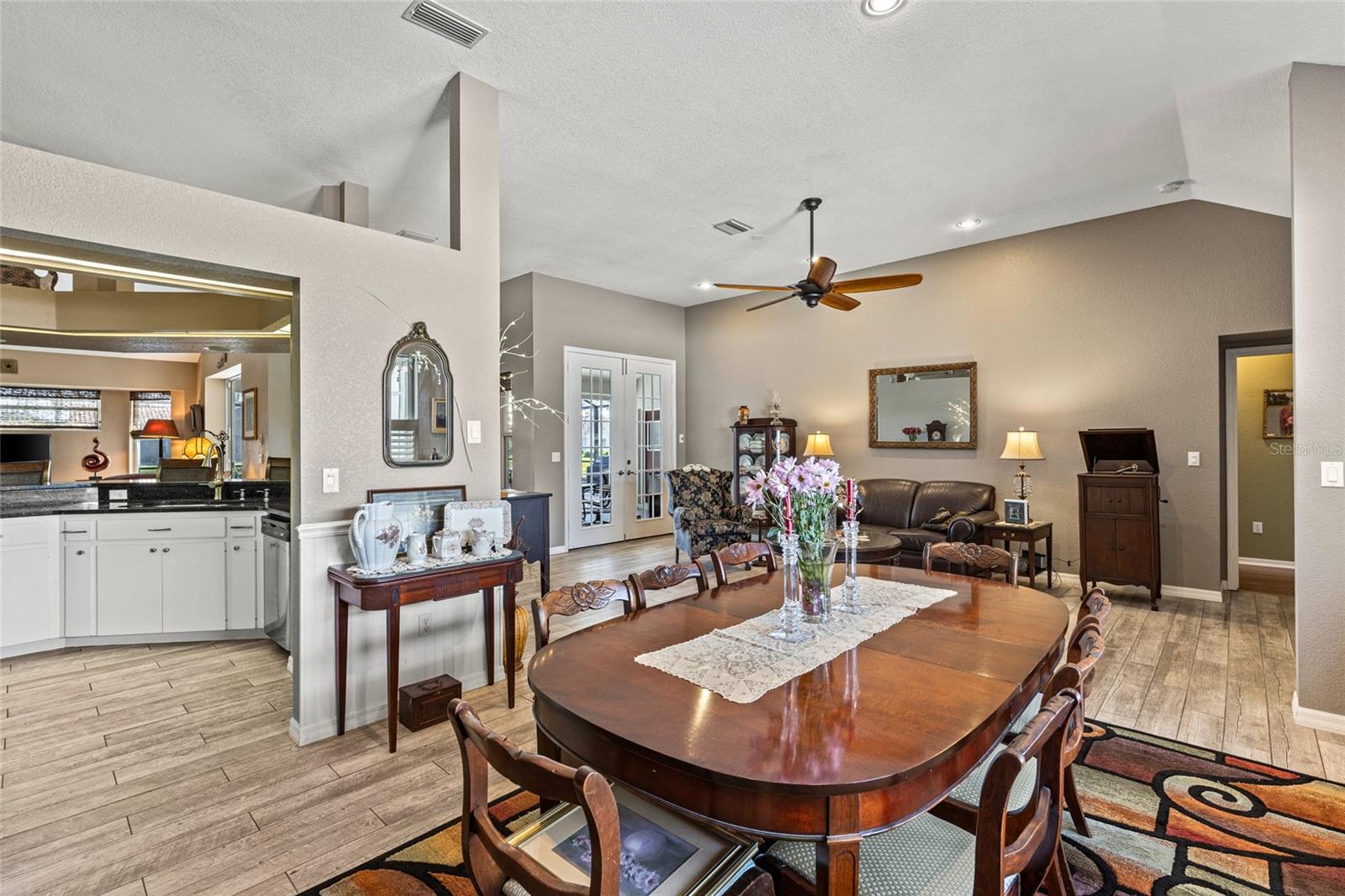 ROTONDA WEST BROADMOOR - Residential