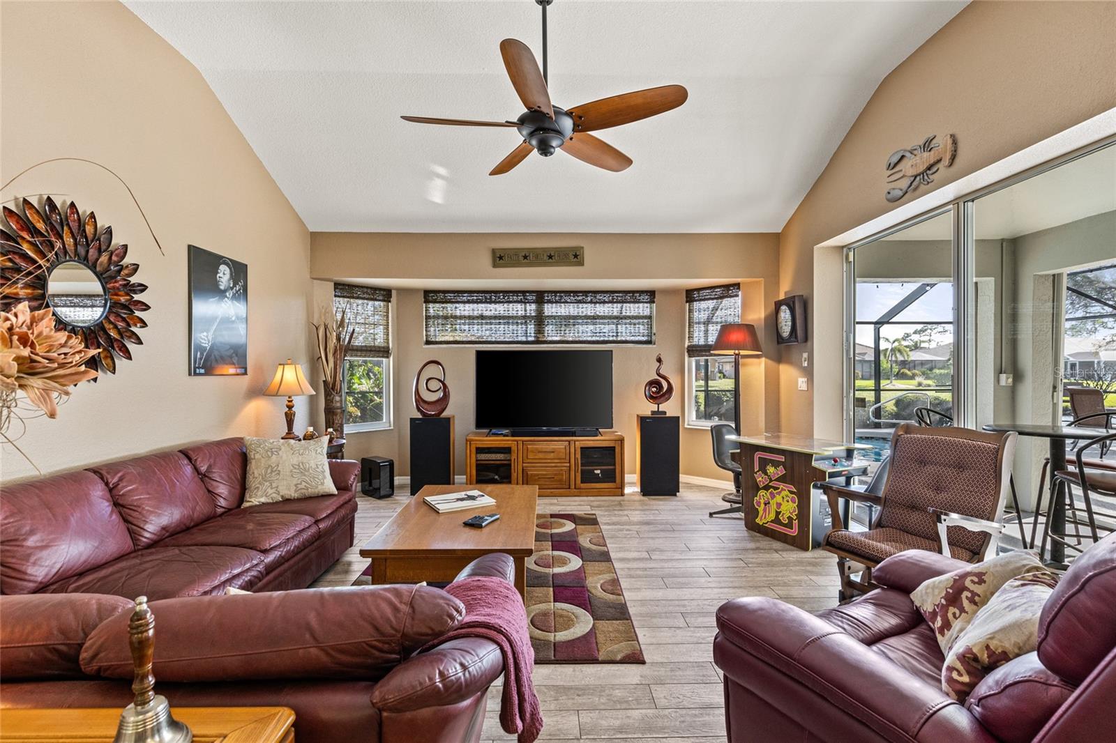 ROTONDA WEST BROADMOOR - Residential