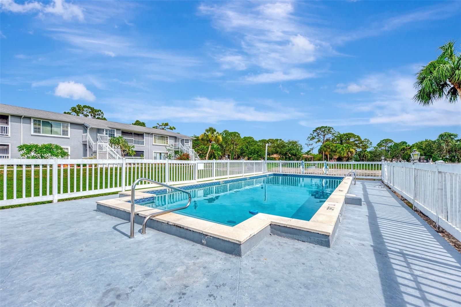 CHATHAM PH 01 - Residential