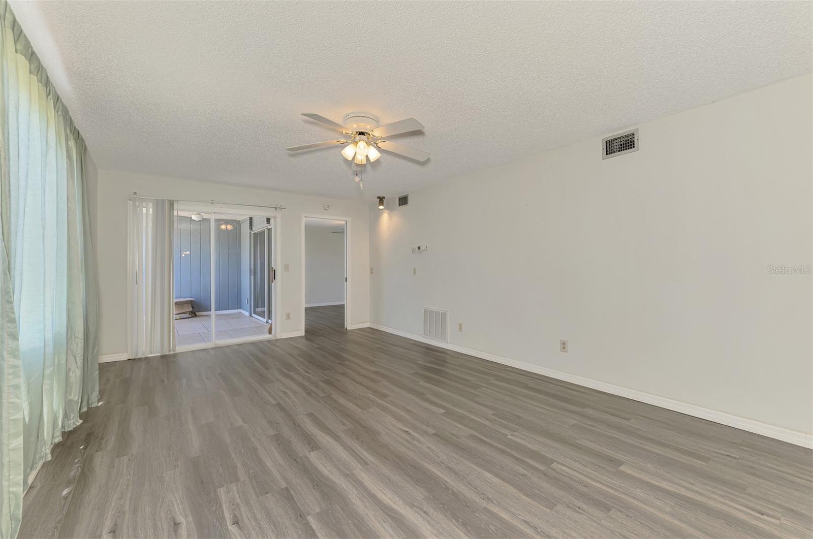 CHATHAM PH 01 - Residential