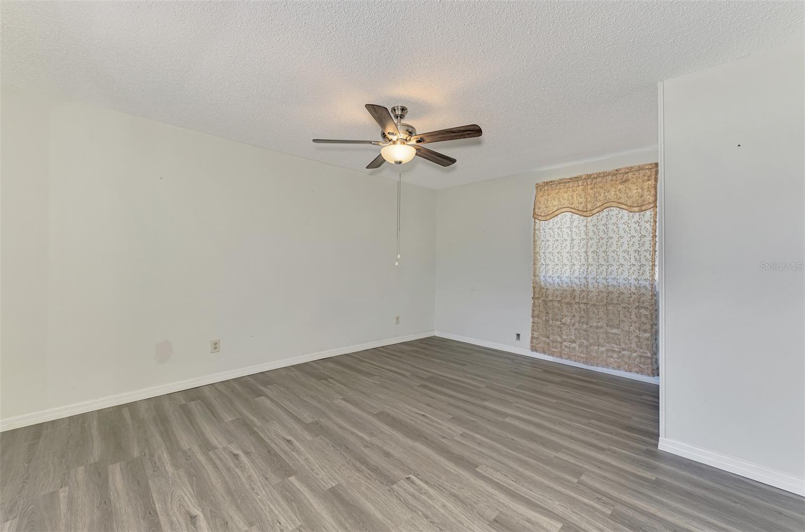 CHATHAM PH 01 - Residential