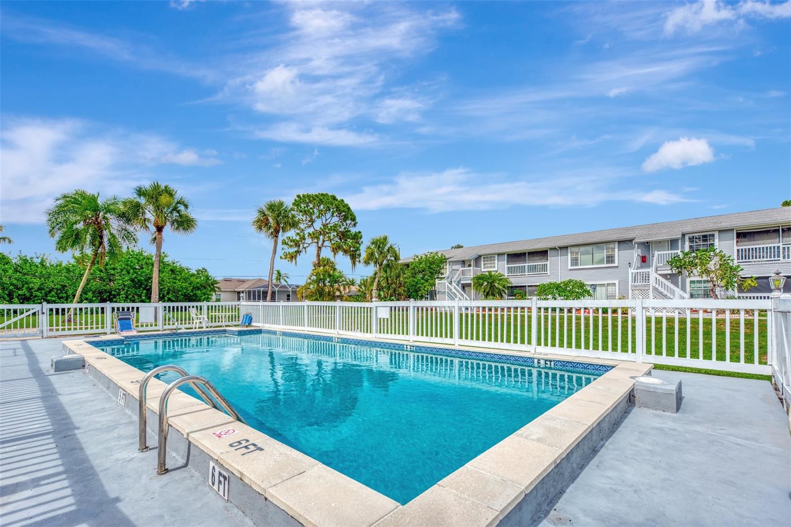 CHATHAM PH 01 - Residential