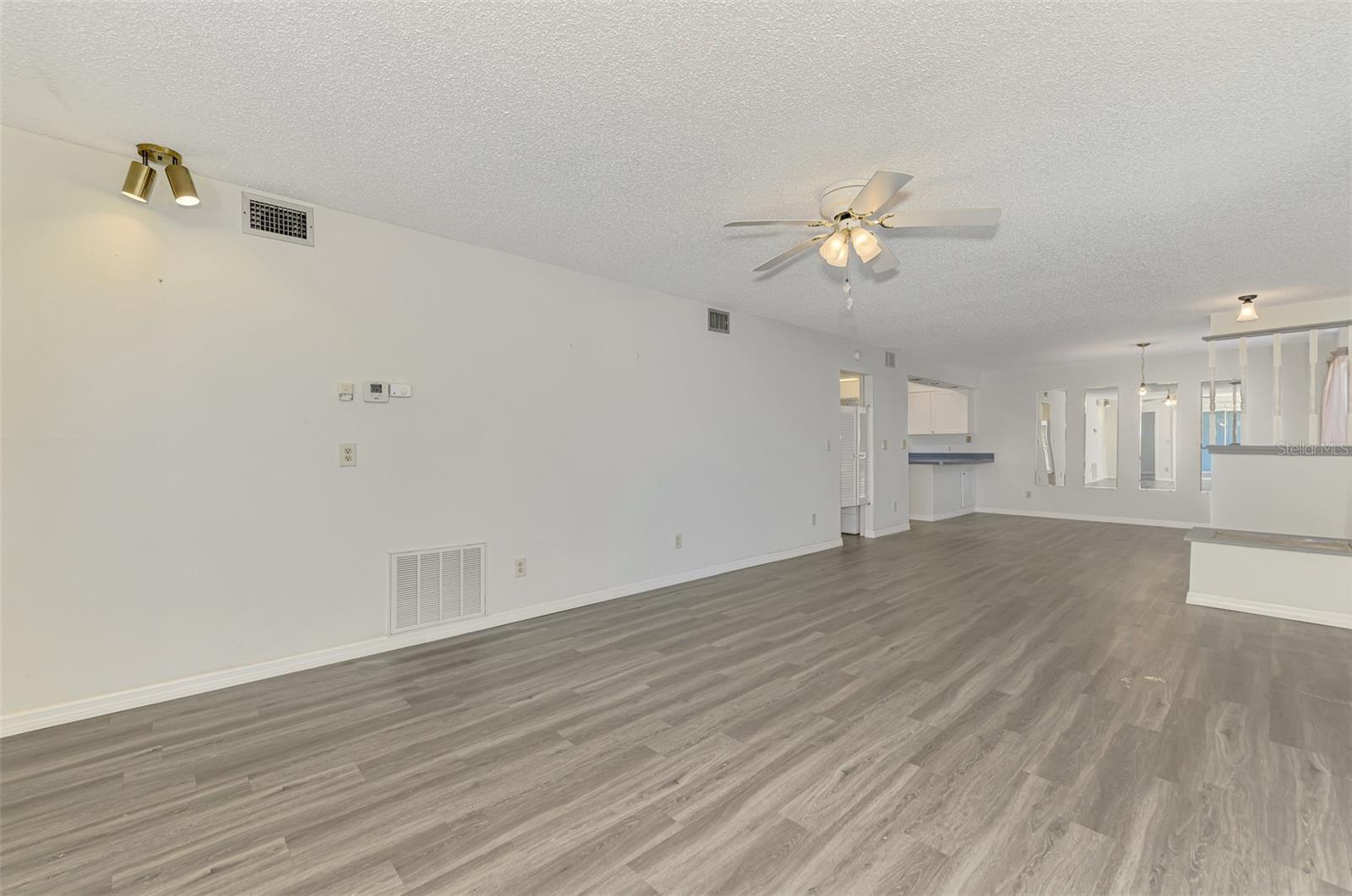 CHATHAM PH 01 - Residential