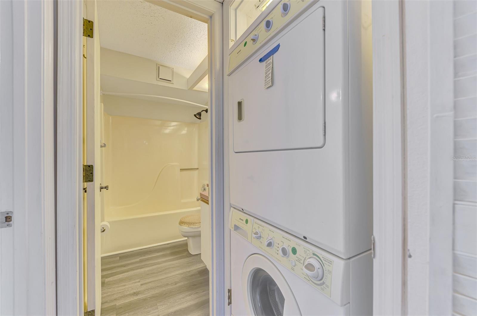 CHATHAM PH 01 - Residential