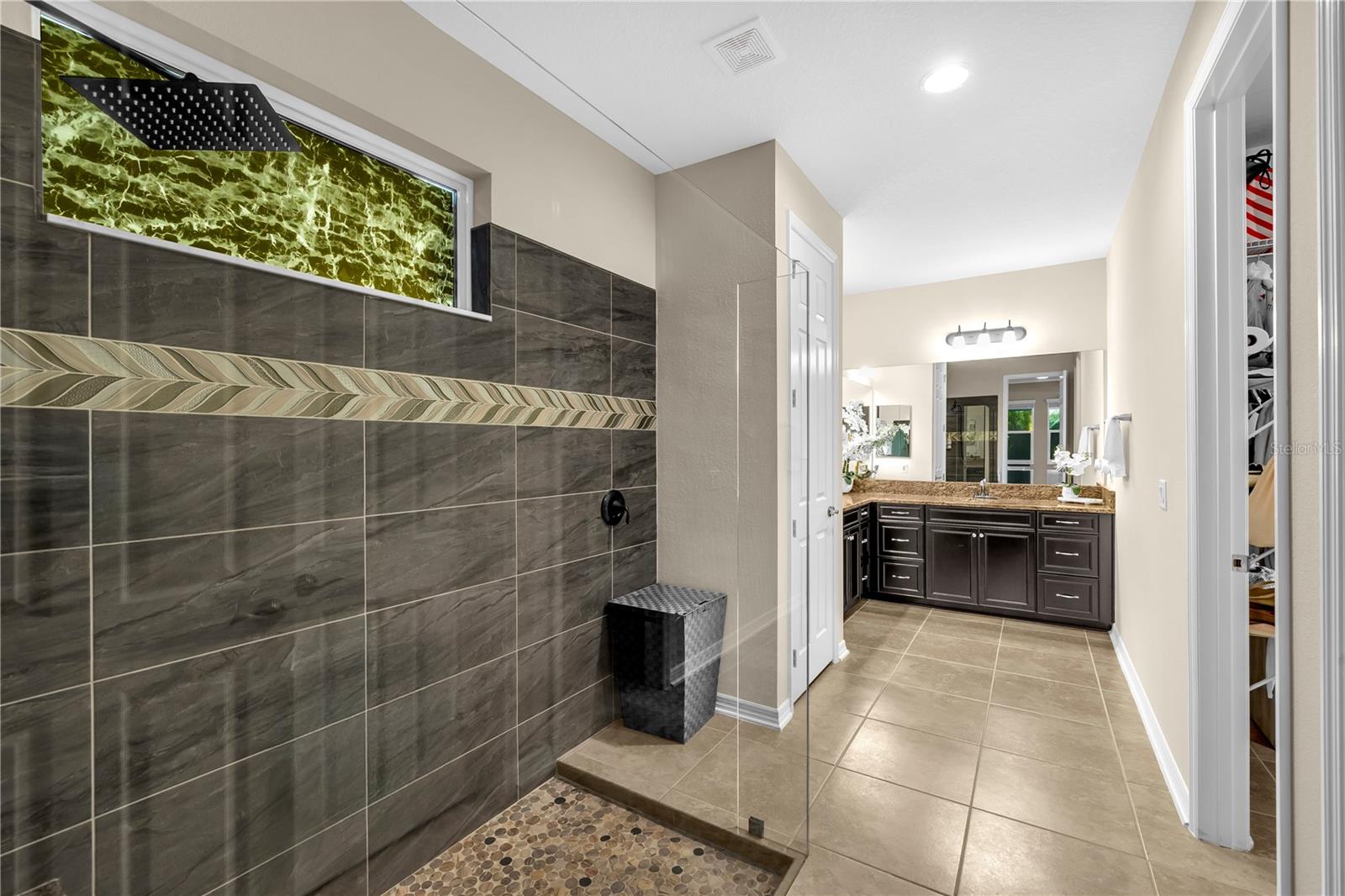 COVE AT TWIN RIVERS - Residential