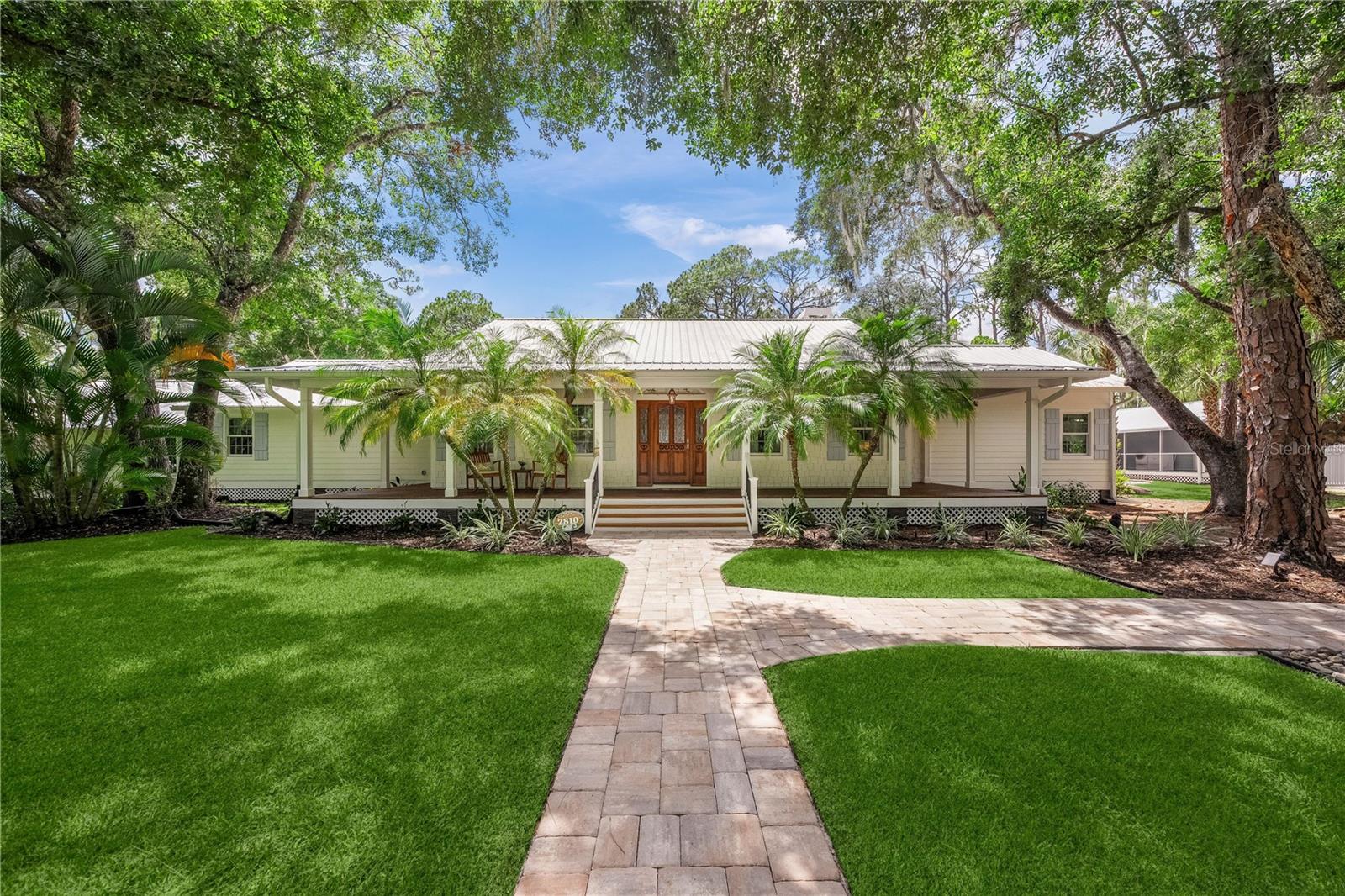 2810 SARASOTA GOLF CLUB BOULEVARD