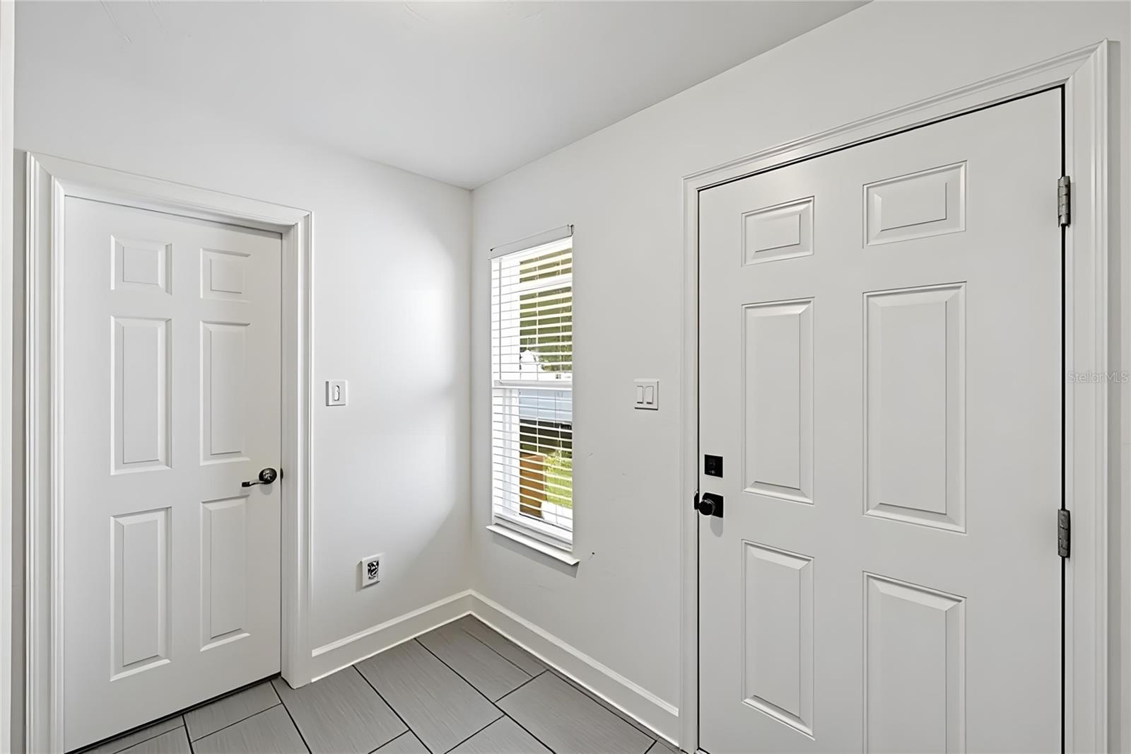 SIESTA BEACH - Residential