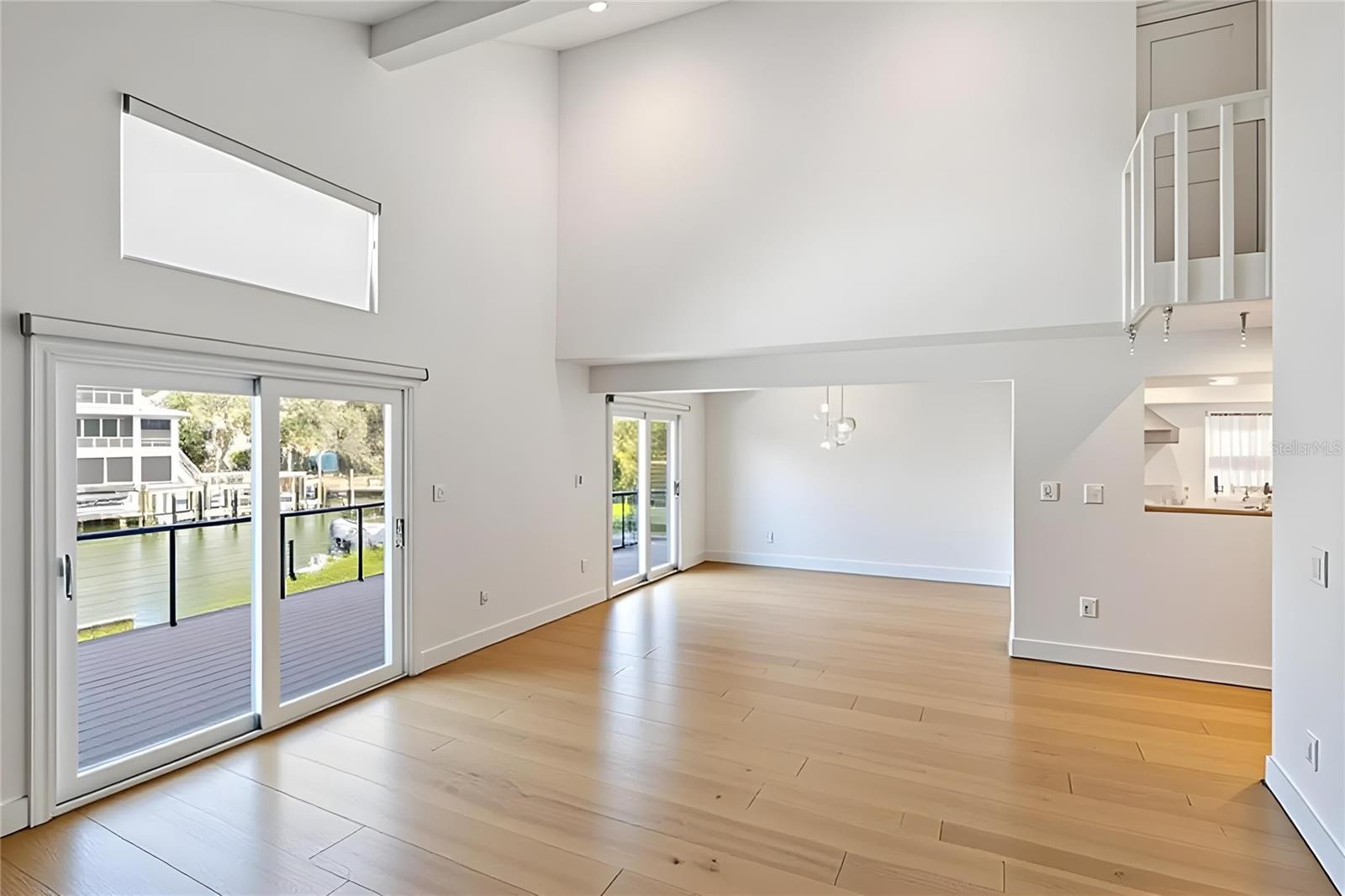 SIESTA BEACH - Residential