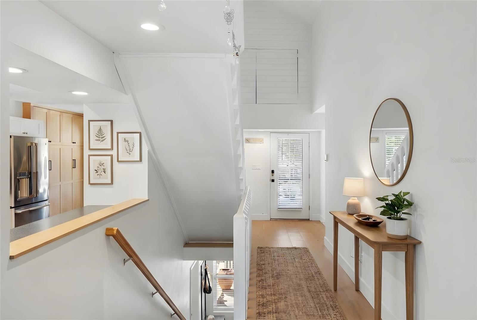 SIESTA BEACH - Residential