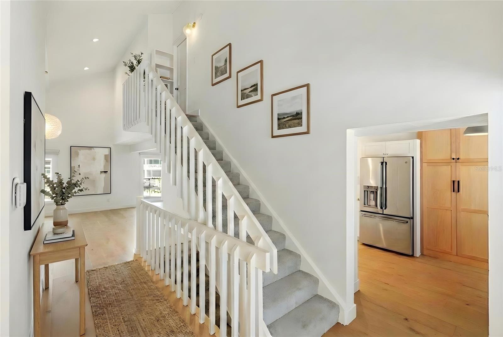 SIESTA BEACH - Residential