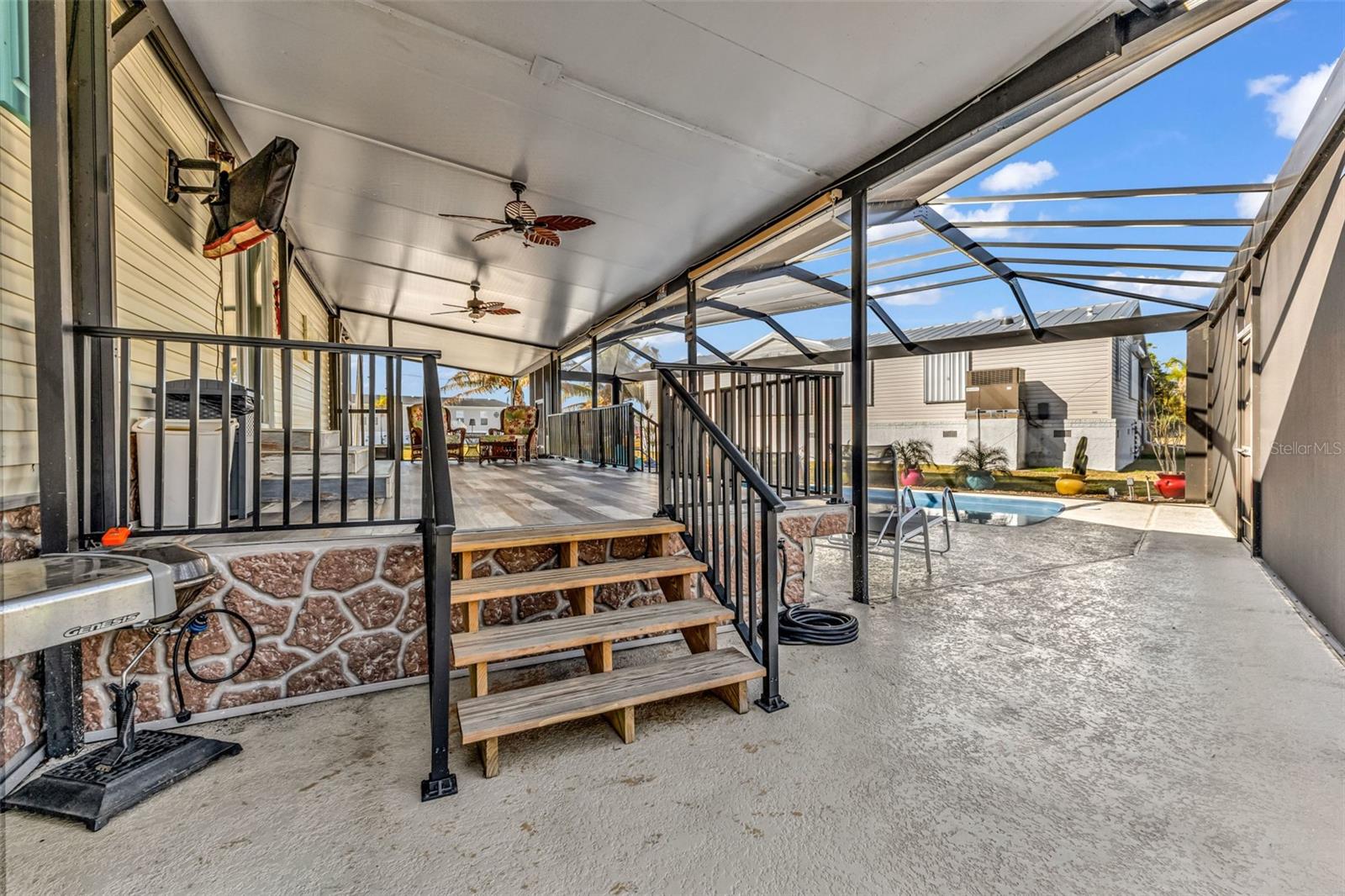 CHAR PARK SEC3 - Residential