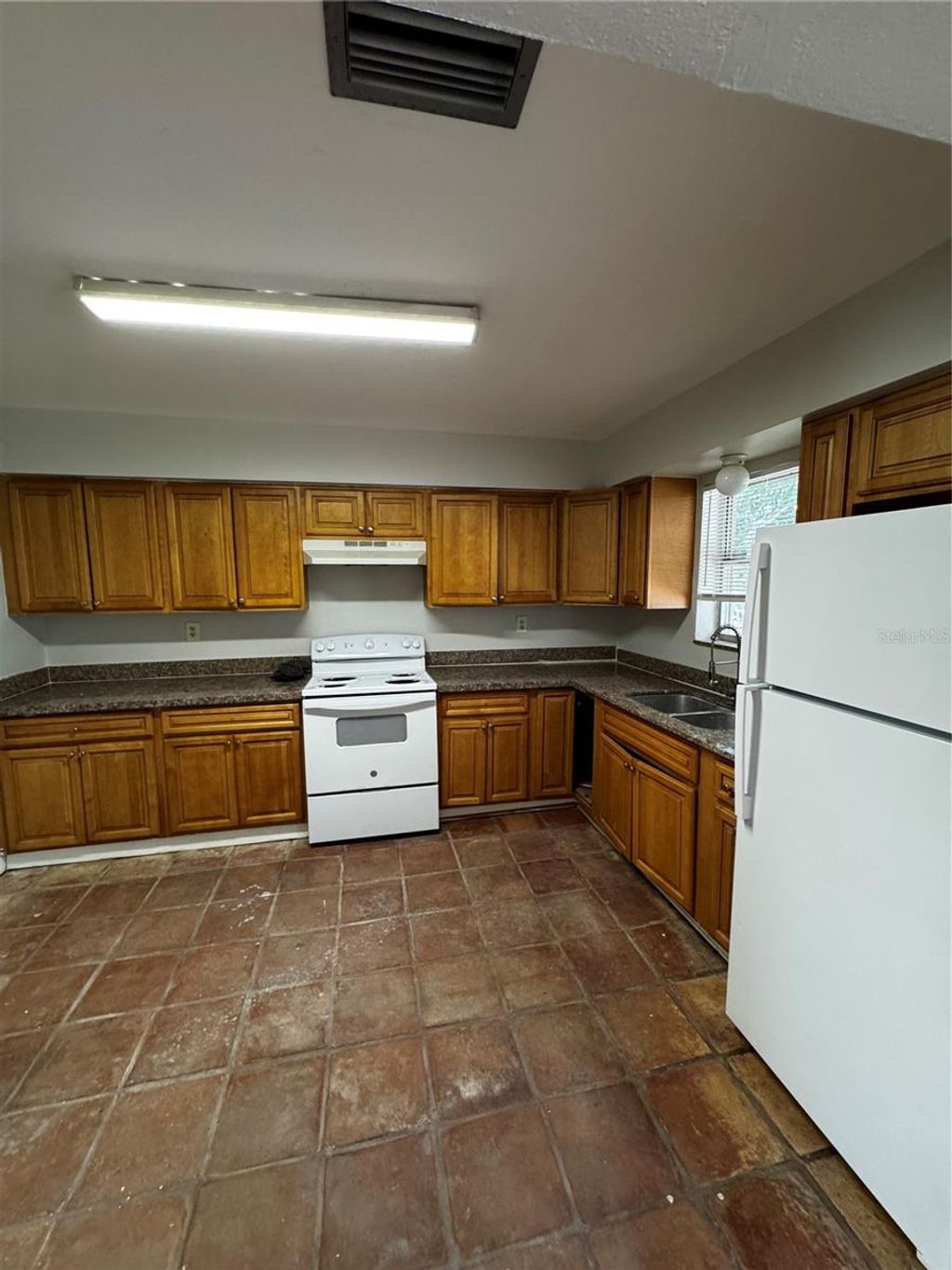 Photo of 701 N 72nd Terrace, Hollywood, FL 33024 (MLS # V4947201)