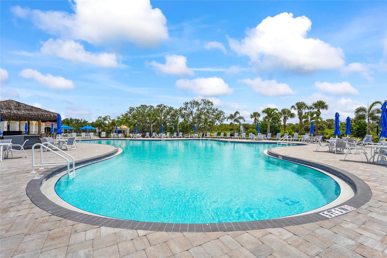 VILLAGEWALK - Residential Lease