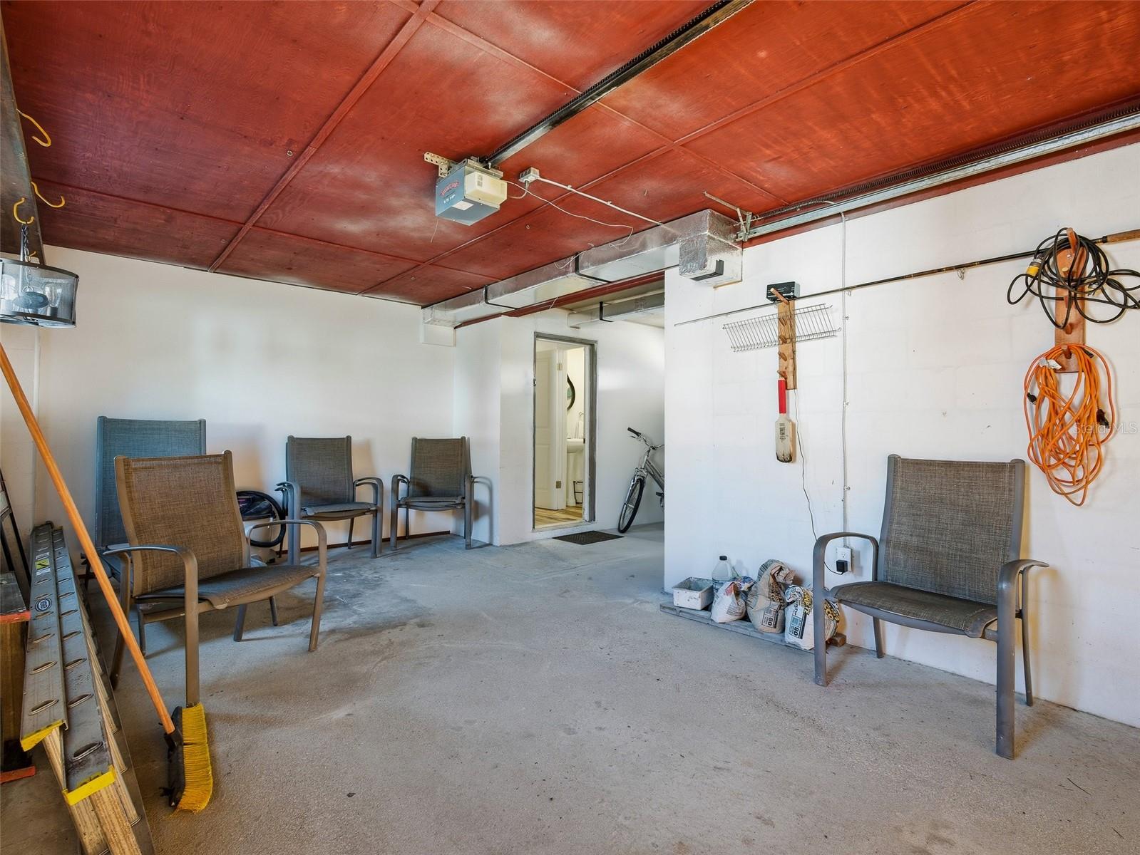 SILVER SANDS SEC D - Residential