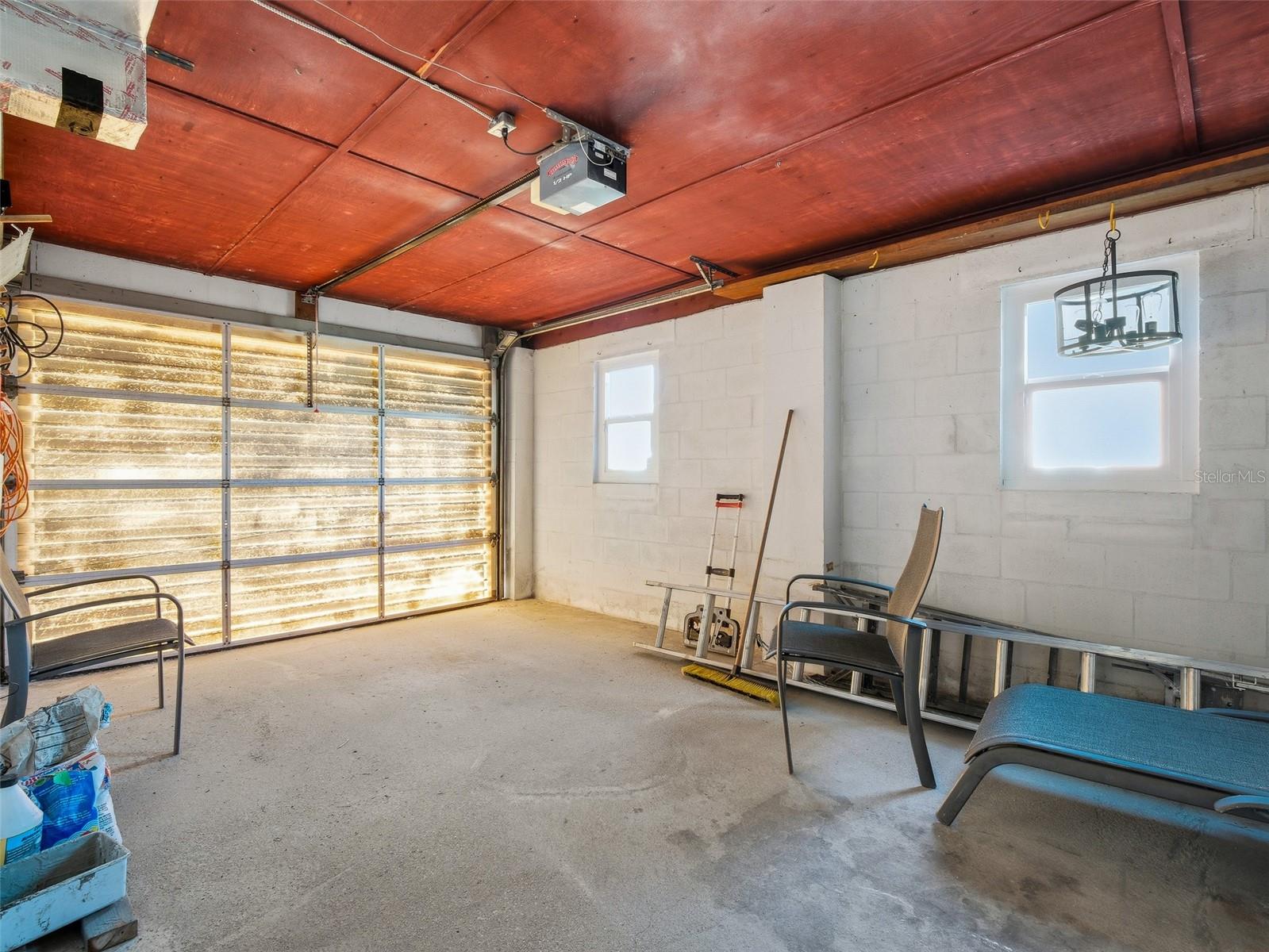 SILVER SANDS SEC D - Residential