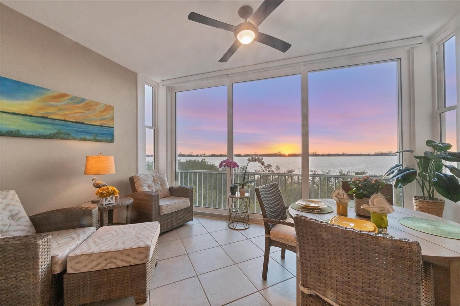 HIDDEN BAY - Residential