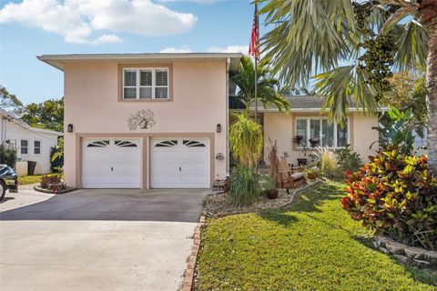 Photo of 13476 Binglewood Avenue, Seminole, FL 33776 (MLS # TB8467692)