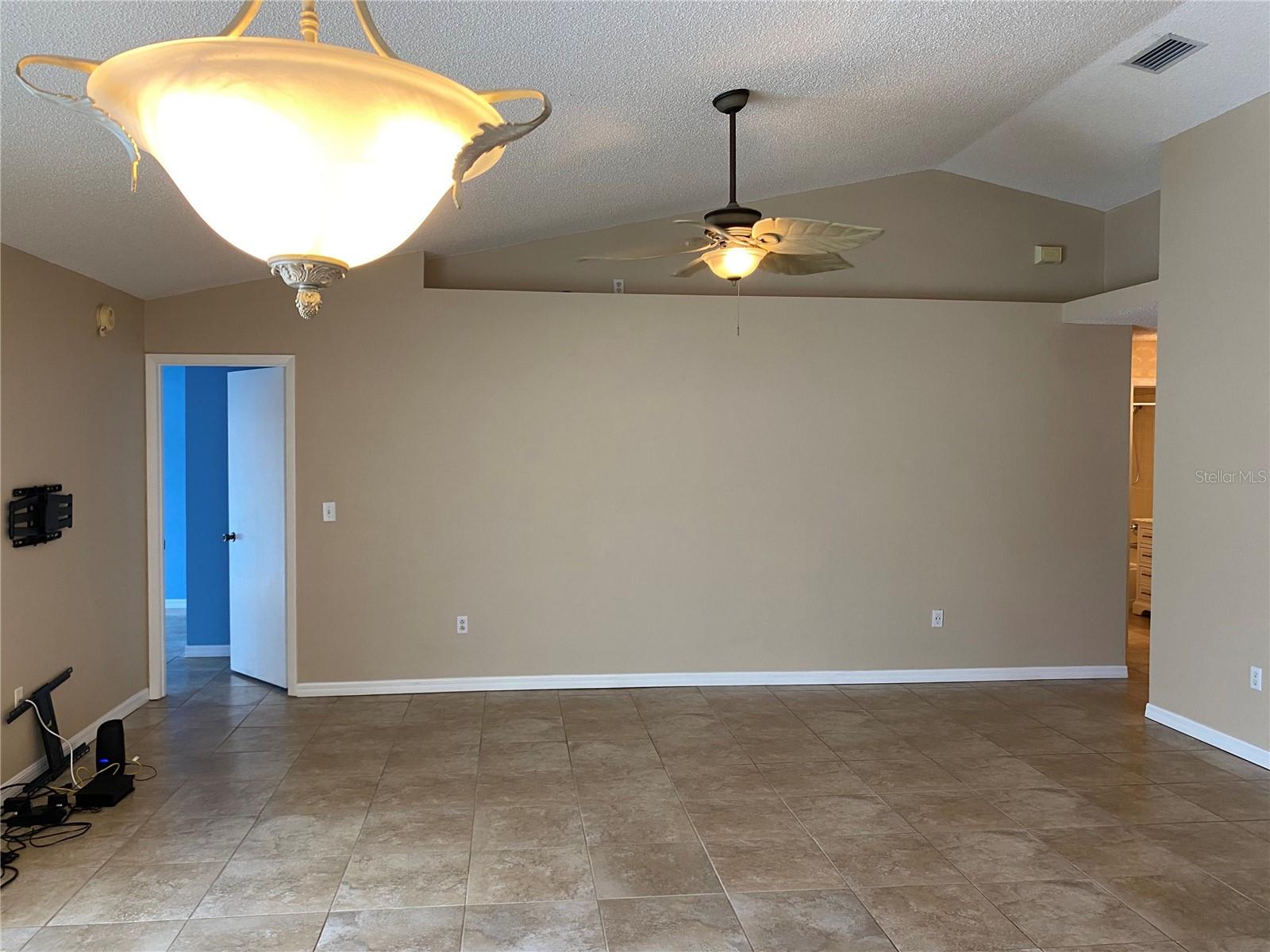 1210 ETCHFIELD CIRCLE