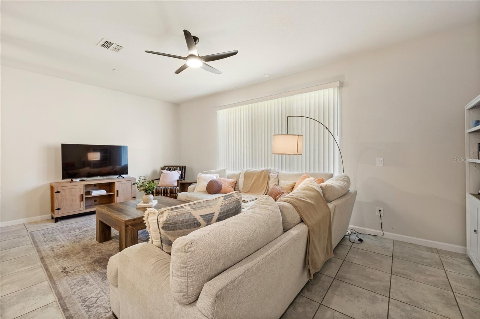 1788 HOLDEN RIDGE LANE
