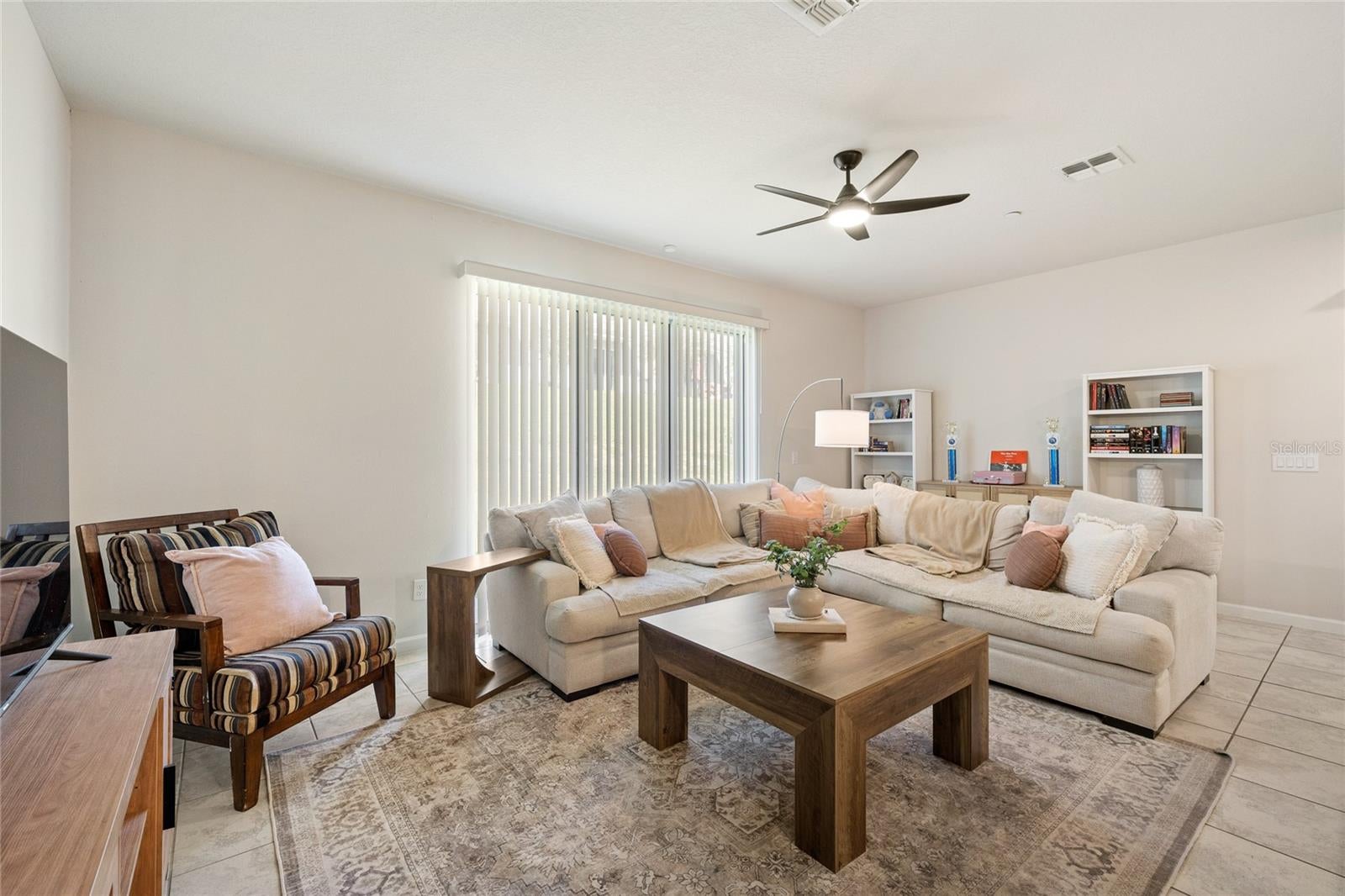 1788 HOLDEN RIDGE LANE