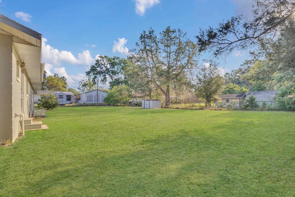 BELLEVIEW ESTATE - Residential Lease