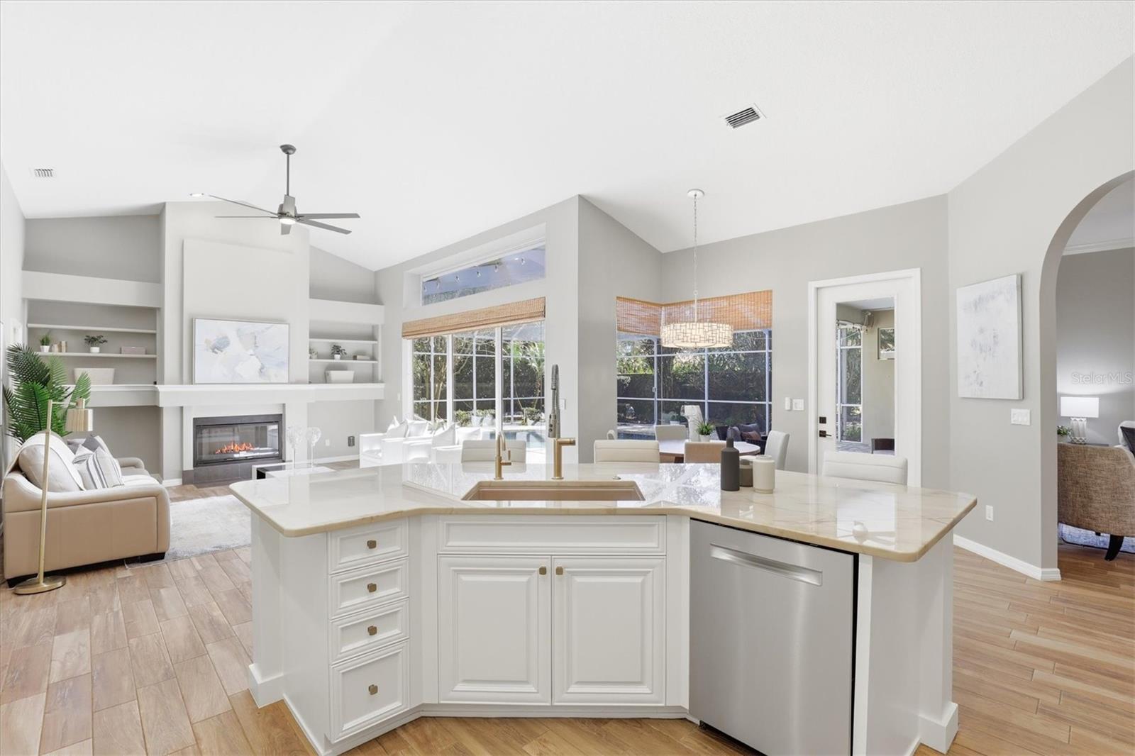 PINNACLE AT COBBS LANDING - Residential