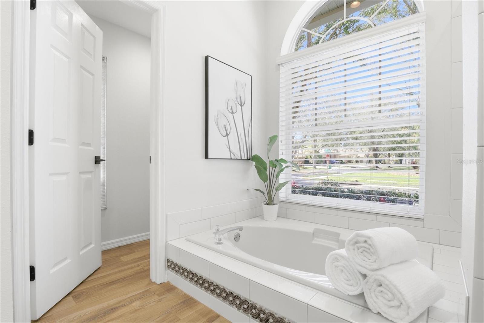 PINNACLE AT COBBS LANDING - Residential