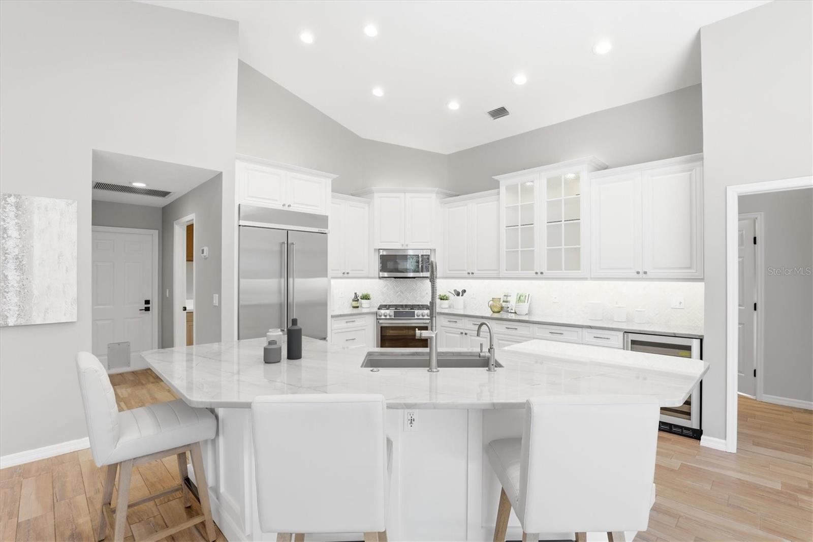 PINNACLE AT COBBS LANDING - Residential