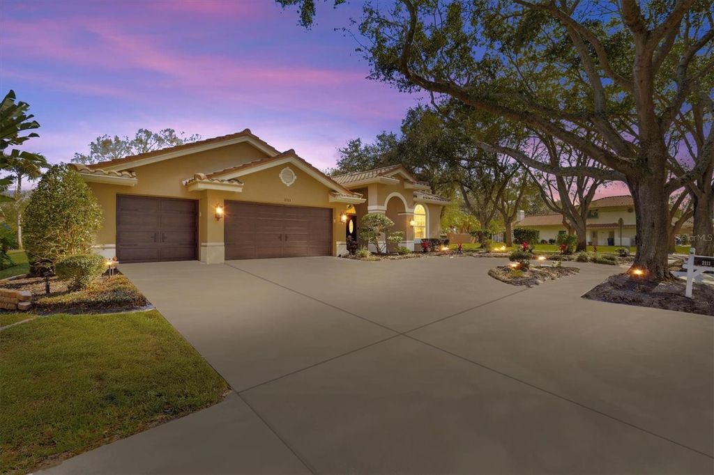 Photo of 2111 Pinnacle Circle N, Palm Harbor, FL 34684 (MLS # TB8481247)