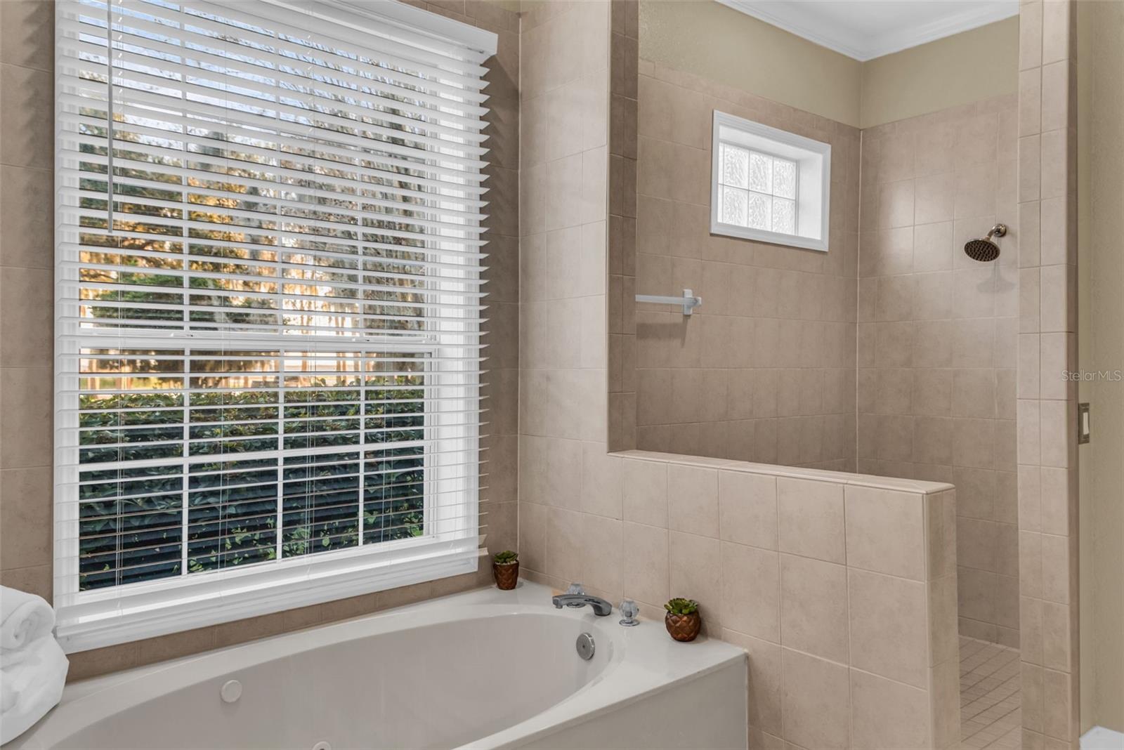 REGAL BAY - Residential