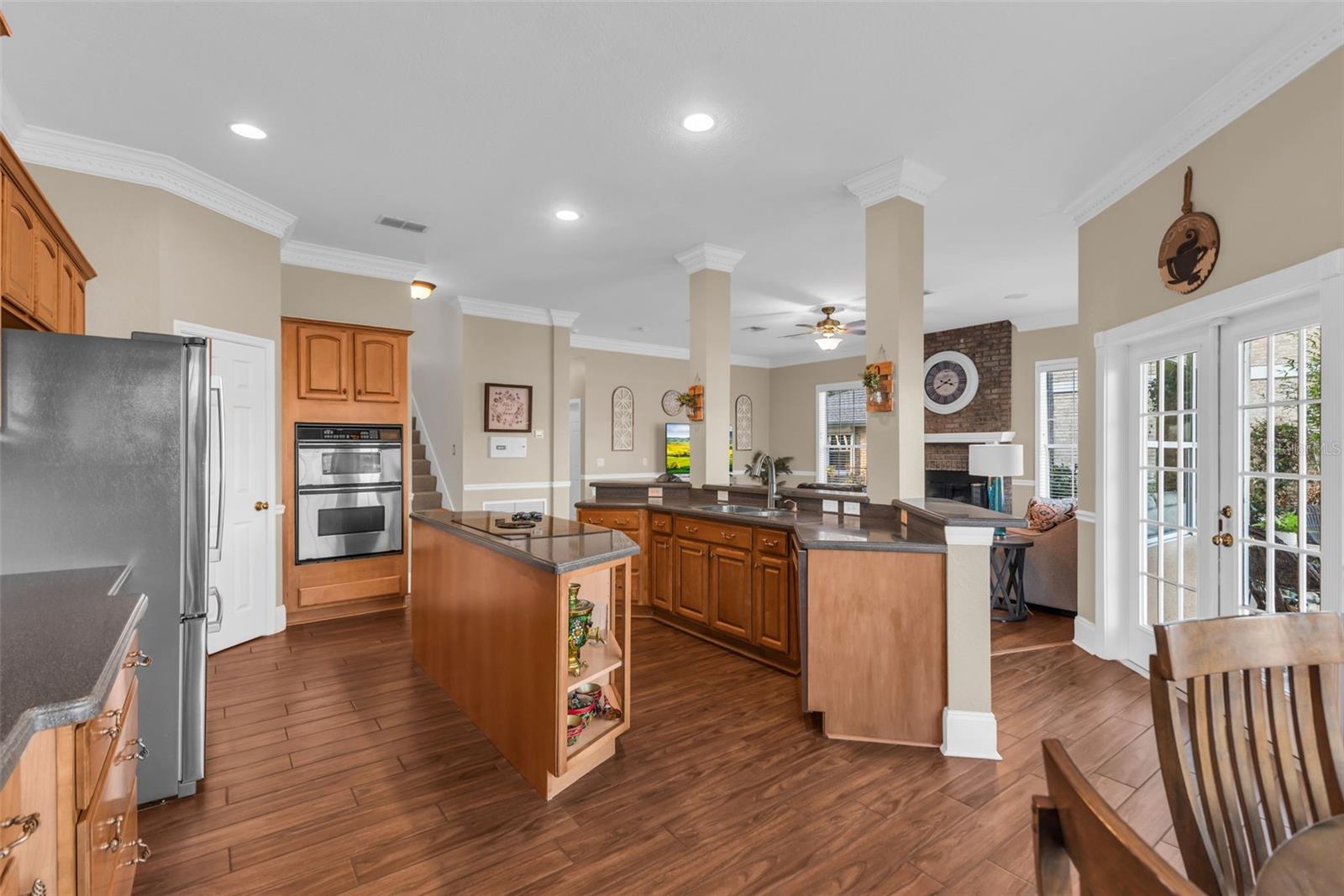 REGAL BAY - Residential